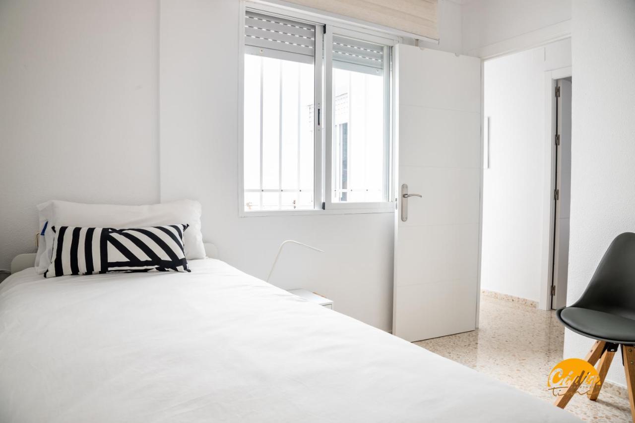 Casa Genoves By Cadiz Time Apartment Luaran gambar